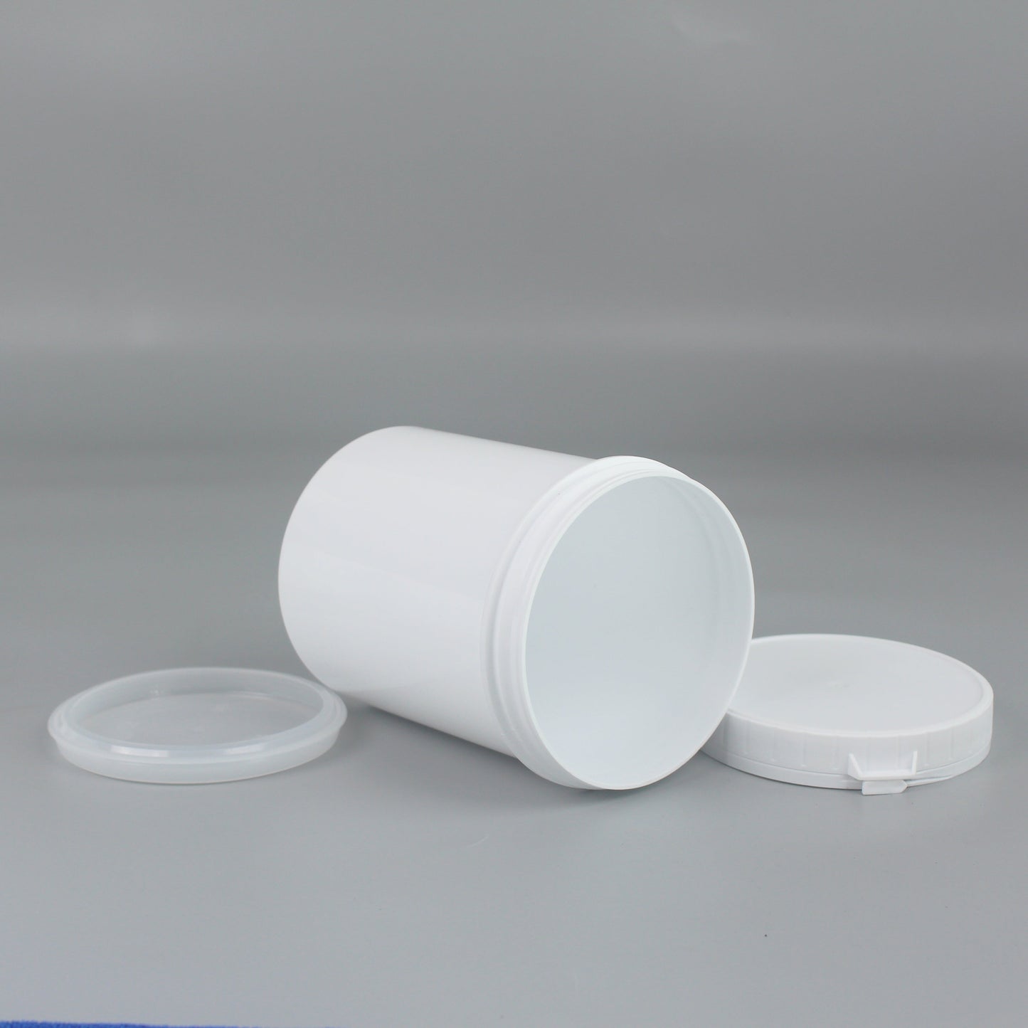1.2L Tear-Off Strip Plastic Jar – Food-Grade, Tamper-Evident, Durable & Ideal for Sauces, Powders, and Industrial Use