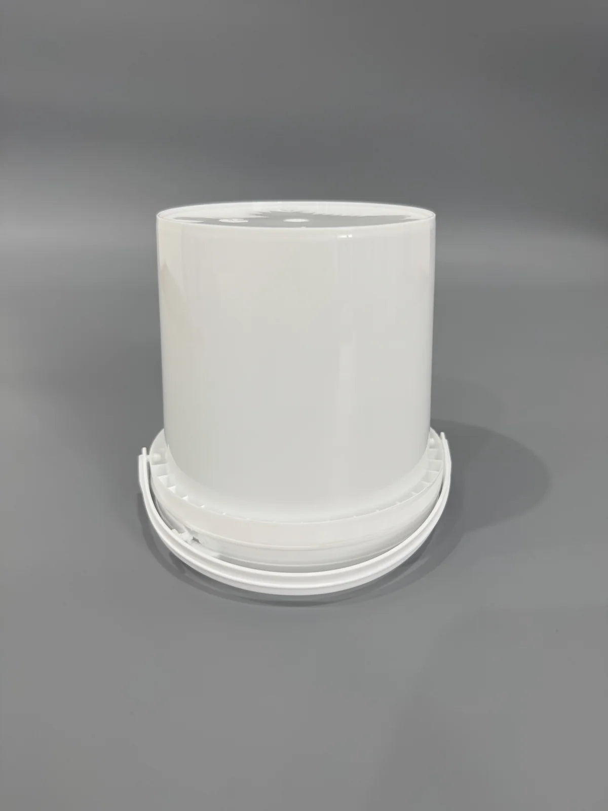 1L Tapered Bucket with Plastic Handle Pojing